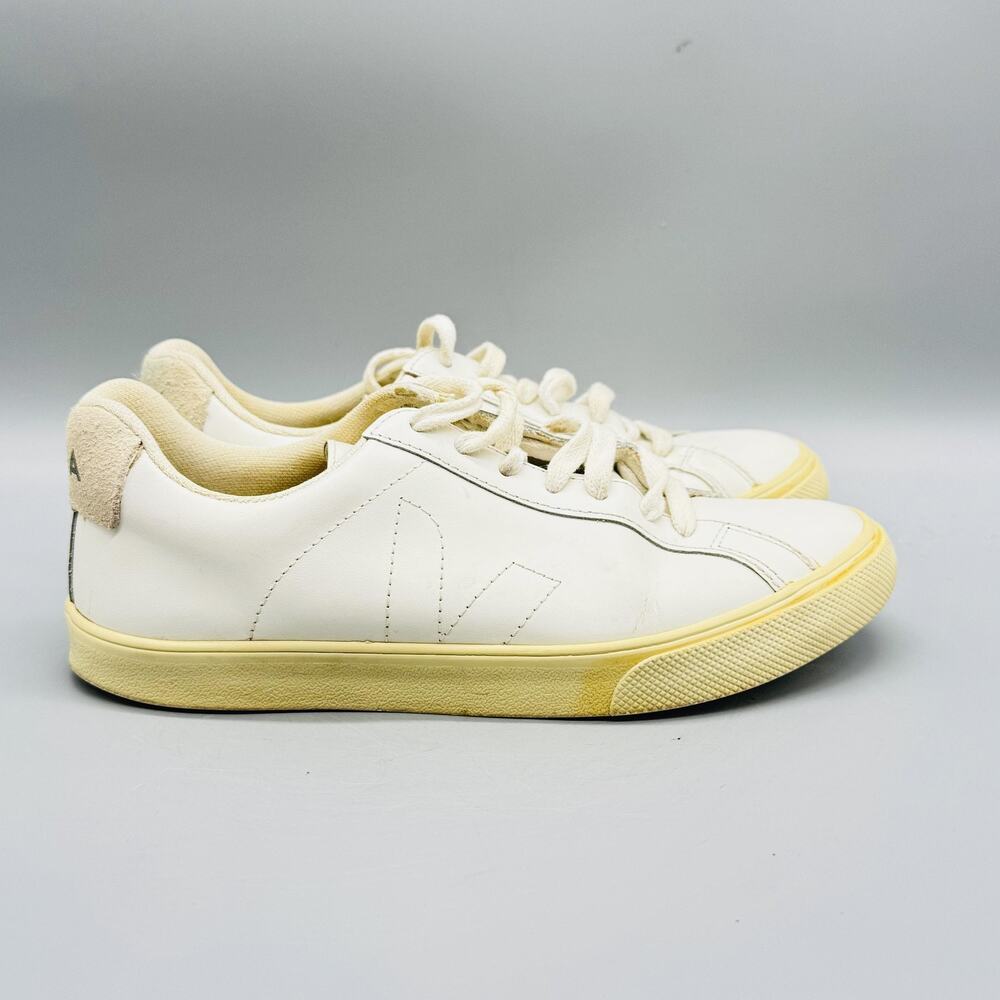 Veja Shoes Womens 5 White Leather Esplar Low Top Lace Up Classic Comfort Sneaker